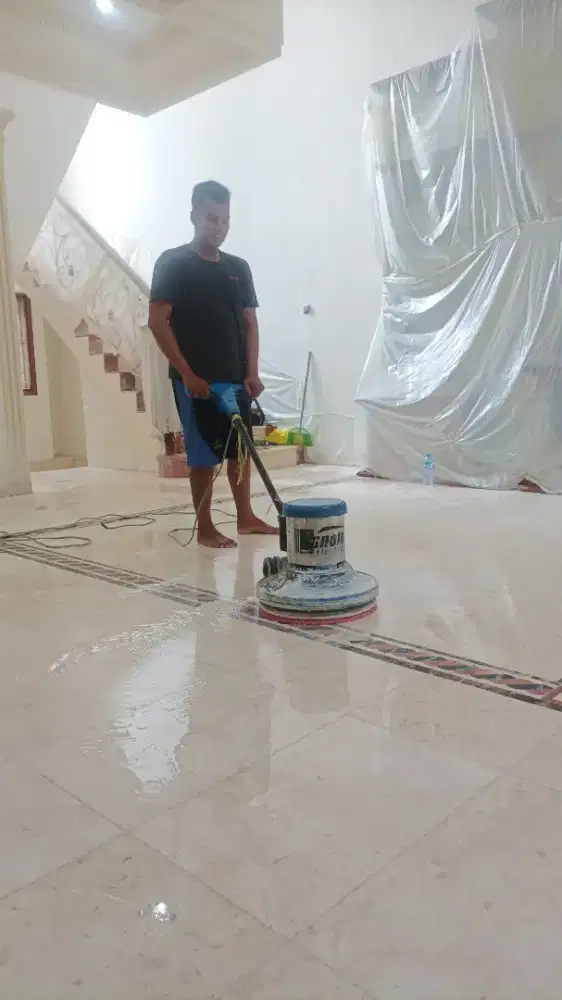 Melayani Jasa Poles Lantai