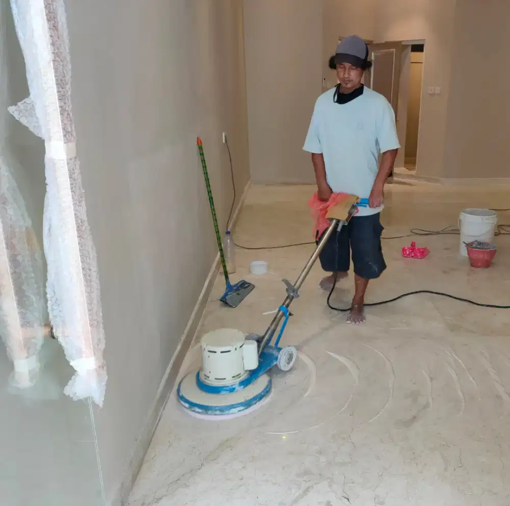 Melayani Jasa Poles Lantai .