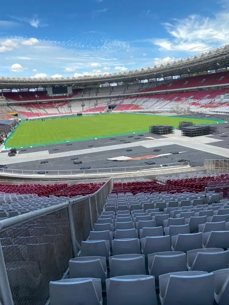 Crew freelance event