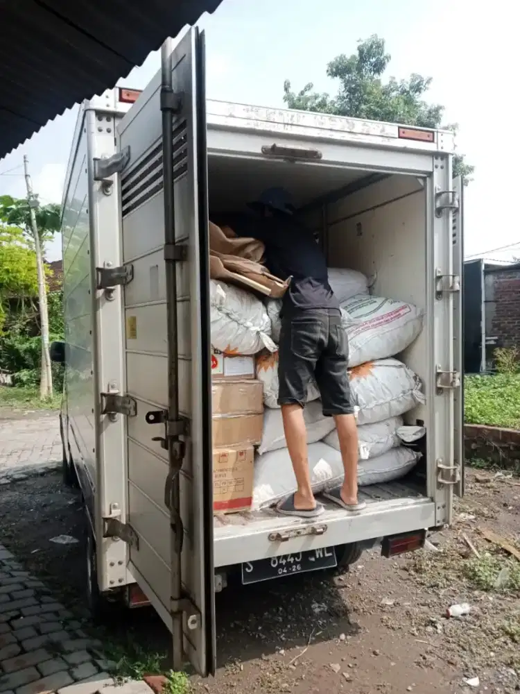 Dibutuhkan Tenaga Wanita Packing Serabutan minim SMP