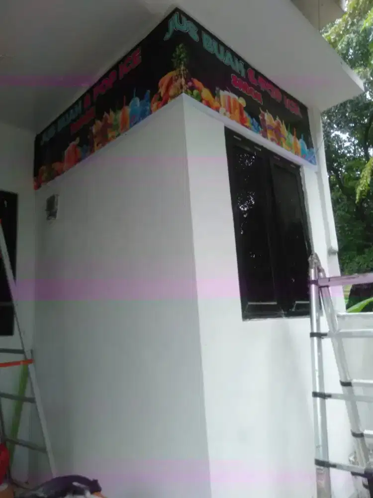 Dibutuhkan karyawan jaga jus buah