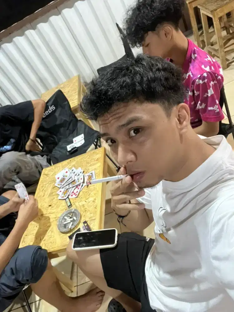 Cari kerjaan apa saja