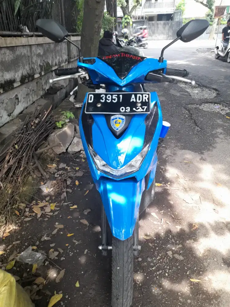 Siang sy lagi mencari lowongan pekerjaan kurir atau drever.jemputan