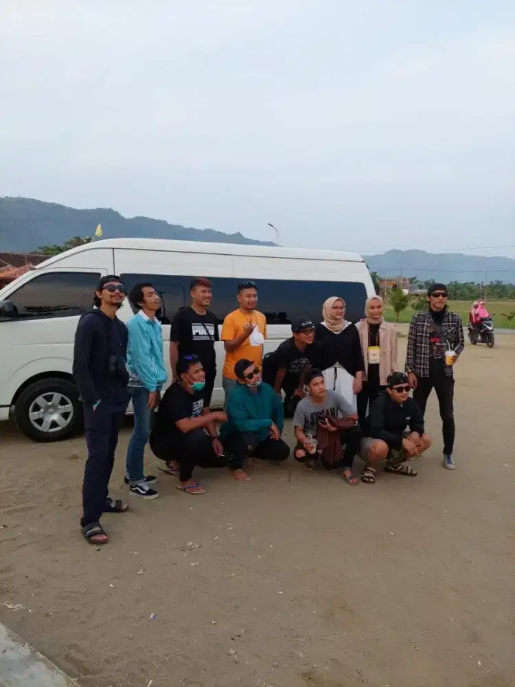 RENTAL HIACE ELF BUS PARIWISATA PASAR BARU TANAH ABANG JAKARTA PUSAT
