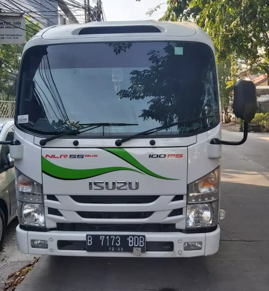 Rental elf hiace bus pariwisata Depok citayam parung