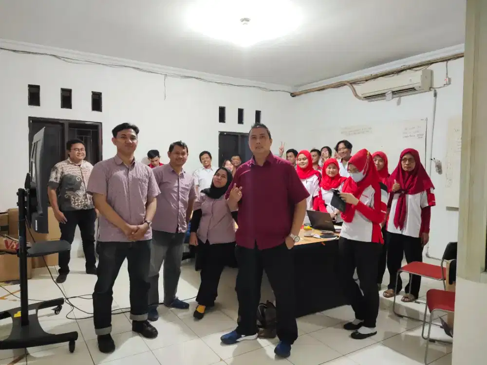 Dibutuhkan Sales Marketing MOTOR HONDA