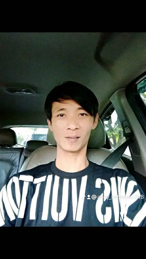 Nyari kerjaan punya SIM A sama SIM c