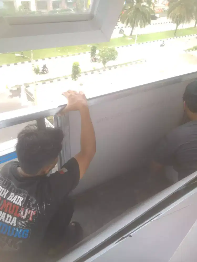 Tukang aluminium kaca dan kontruksi baja wf