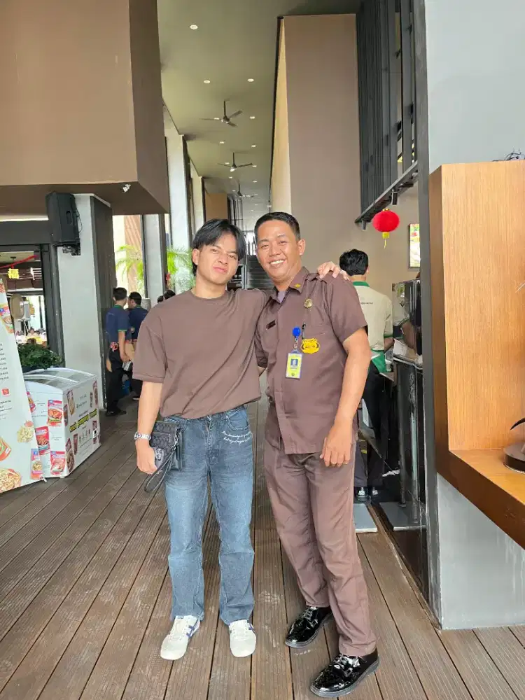 Saya Ingin mencari pekerjaan sebagai security atau ajudan pribadi