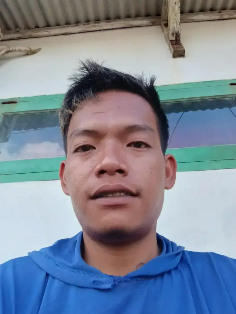 Butuh Pekerjaan Untuk 2 Pria