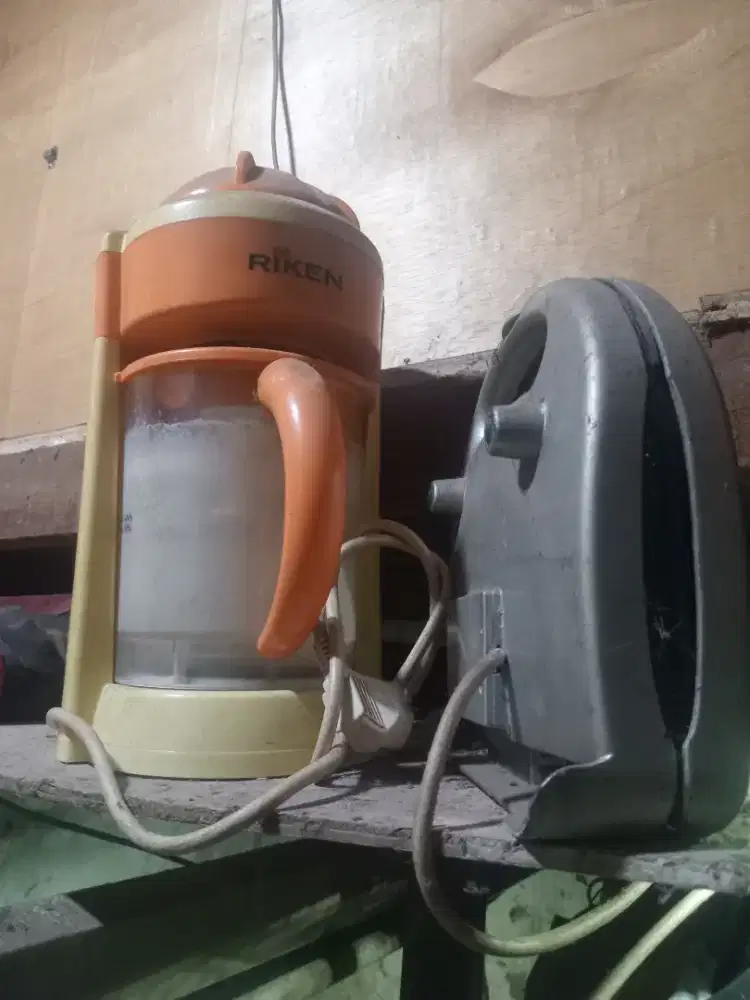 TUKANG SERVIS DAPUR