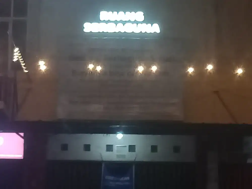 Di butuhkan karyawan