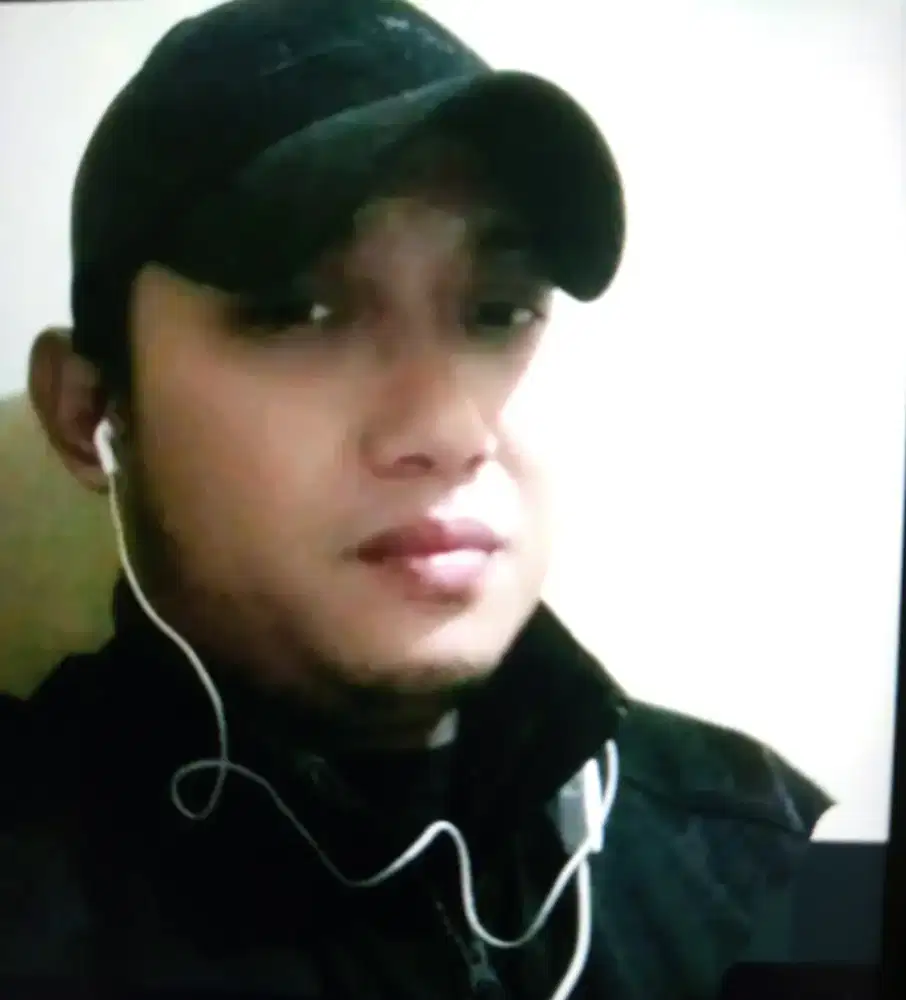 Saya butuh kerja.