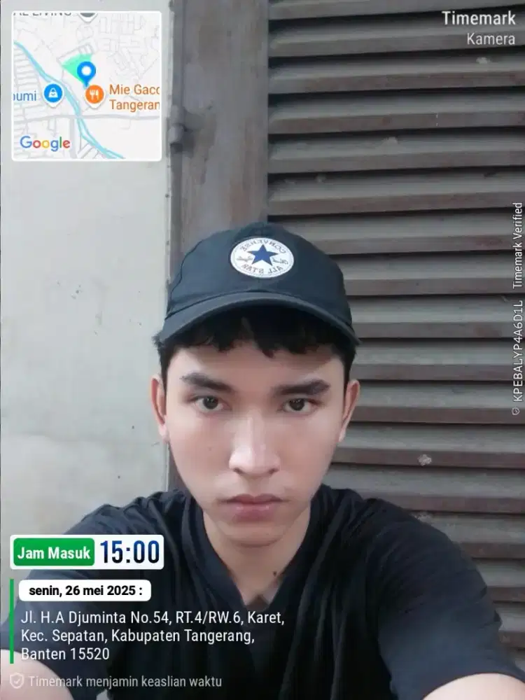 cari pekerjaan sekitar tangkab 8 jam kerja(normal)