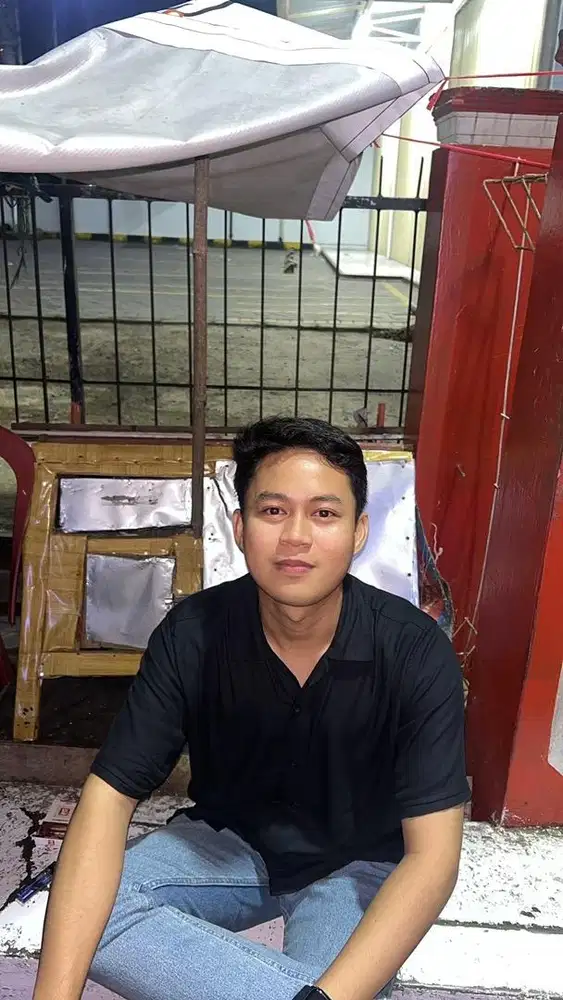 sedang mencari pekerjaan