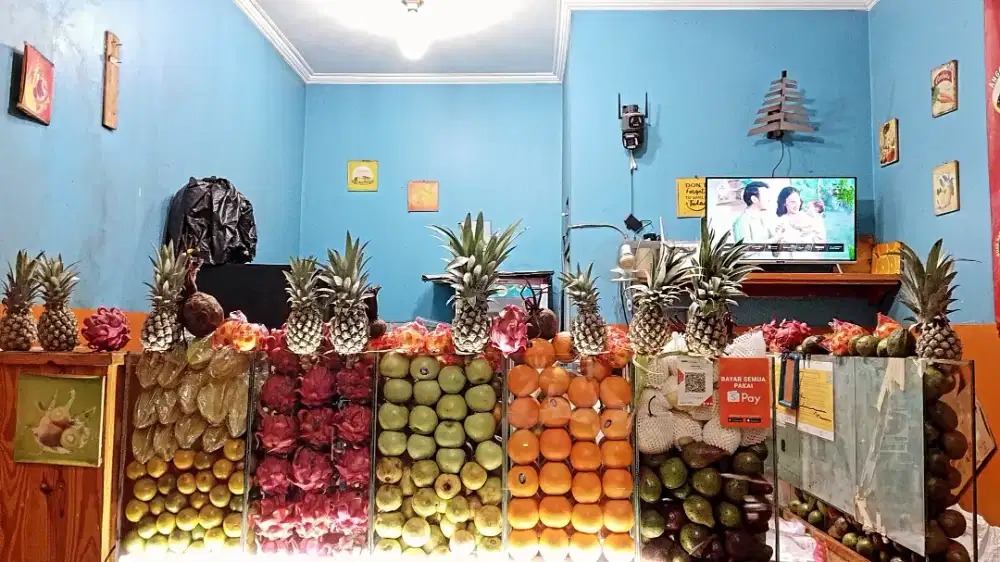 CREW WANITA OUTLET JUICE DOMISILI BEKASI UTARA