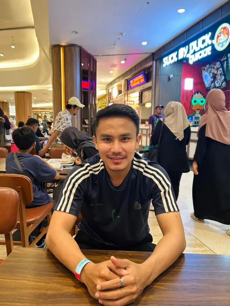 Butuh kerja freelance.