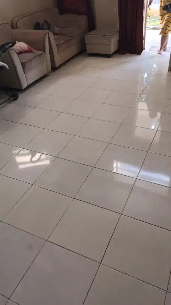 Pengasuh anak usia 2 bulan