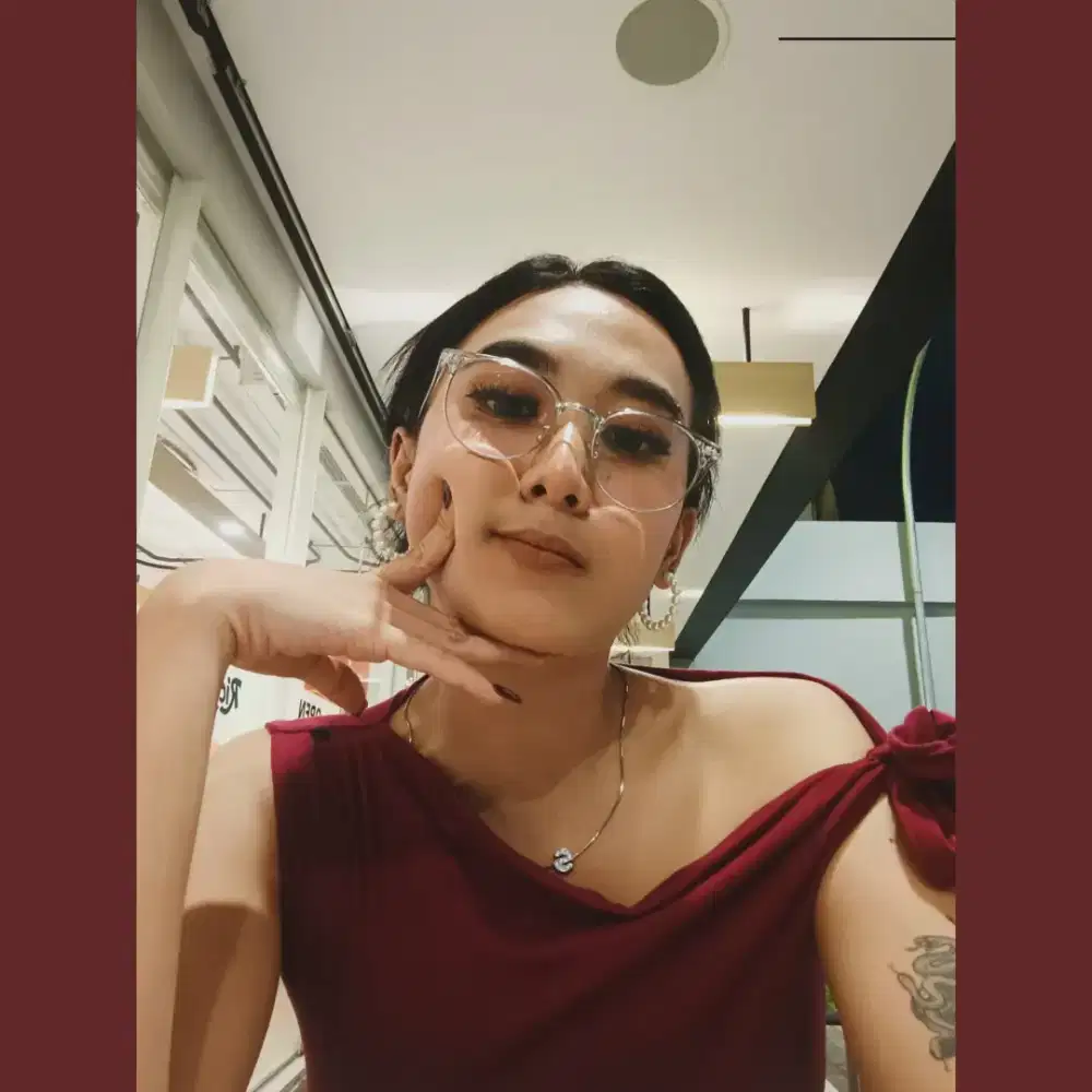 Mencari pekerjaan receptionist atau spg