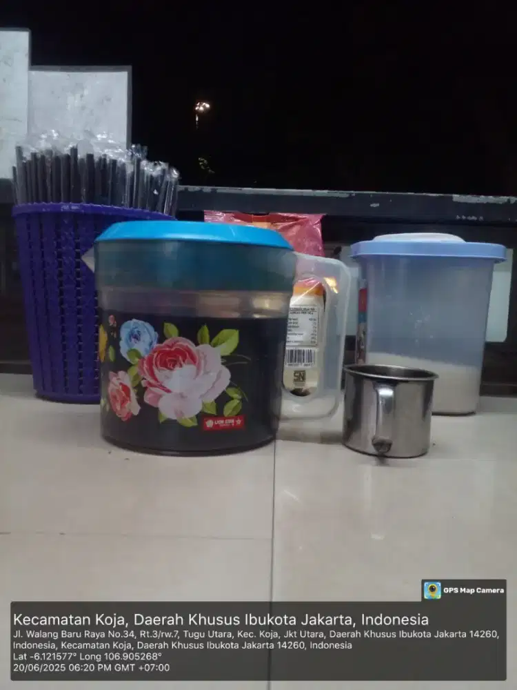 Dibutuhkan karyawan jualan teh solo