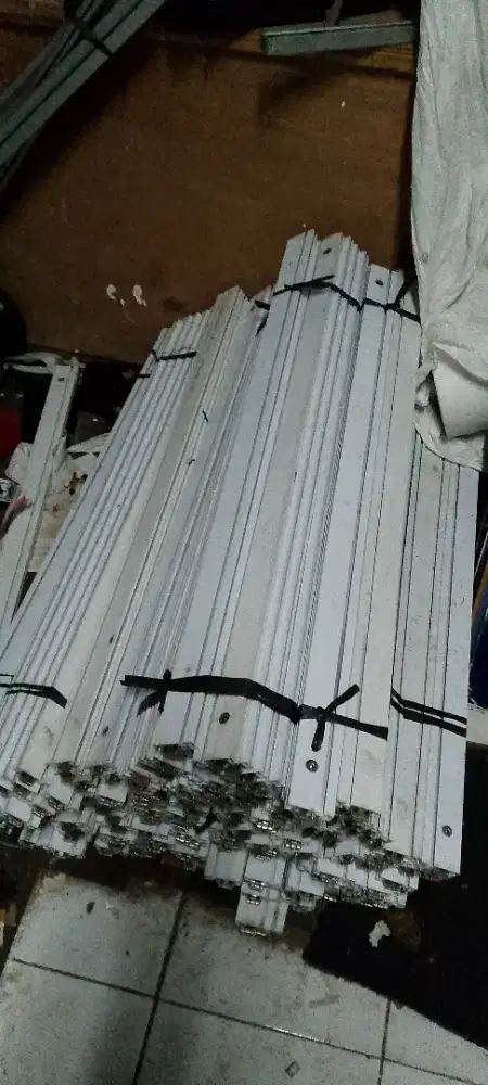Di butuhkan 10 orang saja untuk kerja di PT canghong
