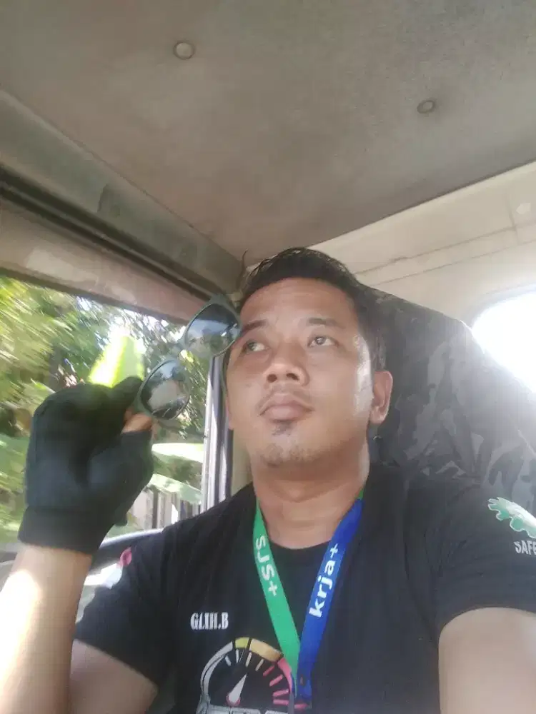 Mencari pekerjaan driver