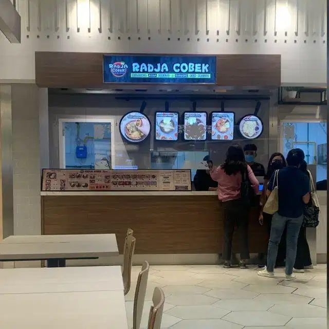 Dibutuhkan wanita untuk masak di foodcourt mall aeon tanjung barat