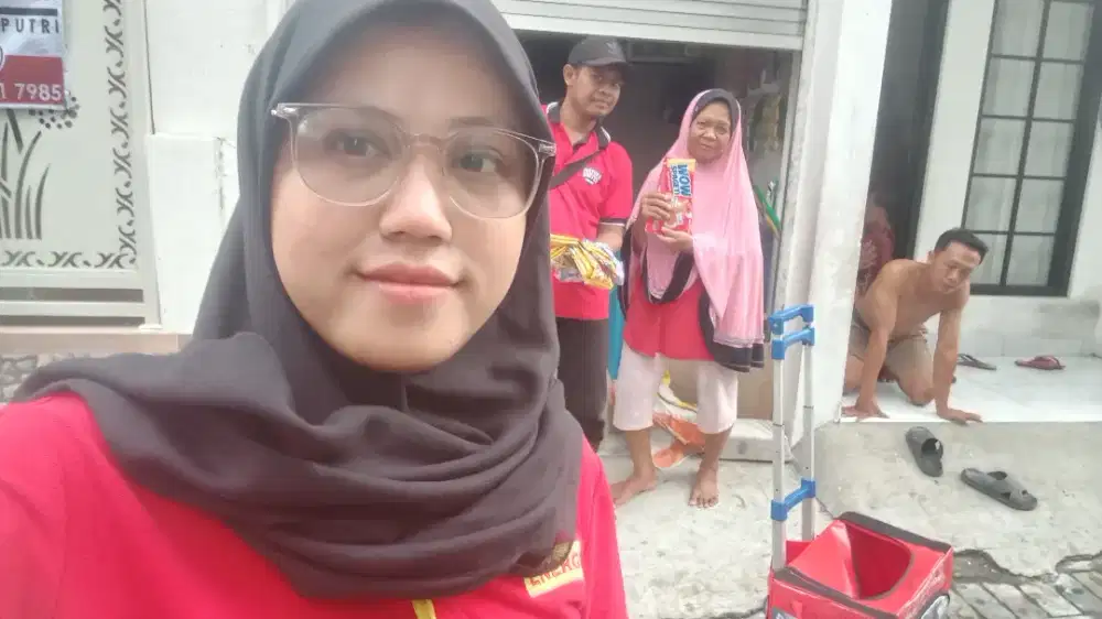 Mayora United retail