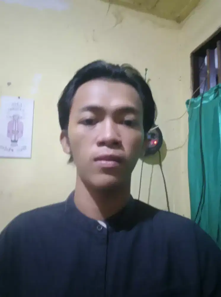 mencari kerjaan apa saja yang penting halal