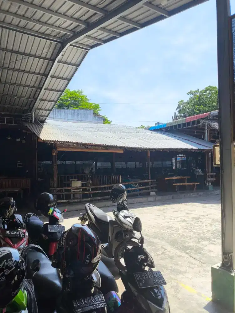 Dibutuhkan waiters