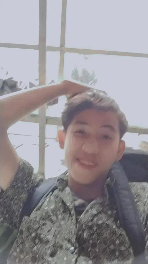 mencari pekerjaan apa saja