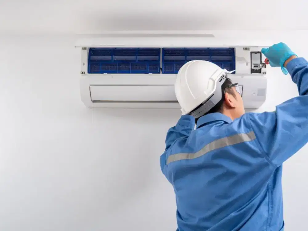 Service Ac,Mesin Cuci,Kulkas,Pompa Air dan Bongkar Pasang AC.