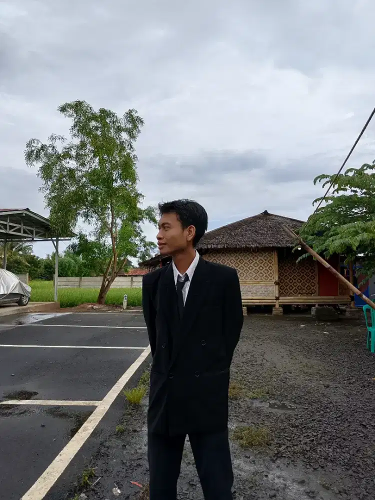 pencari lowongan kerja