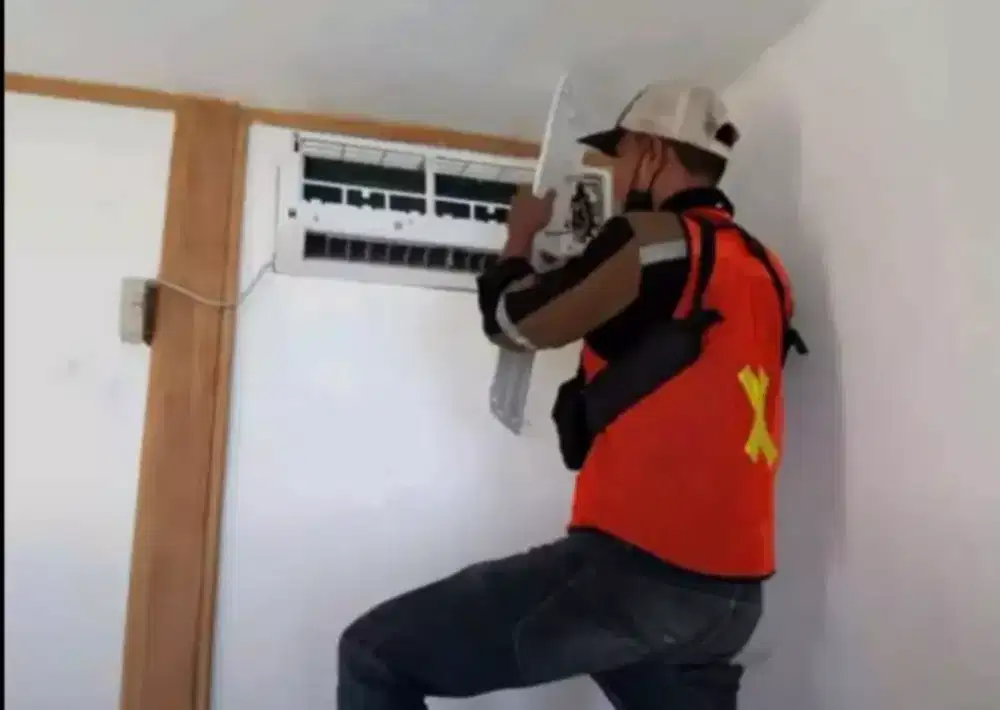 jasa service AC,bongkar pasang ac,kulkas,mesin cuci,pompa air dll