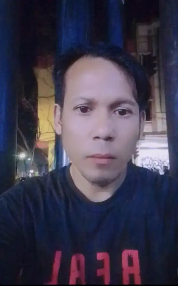 Mencari pekerjaan sbgai driver, pribadi ,barang dll