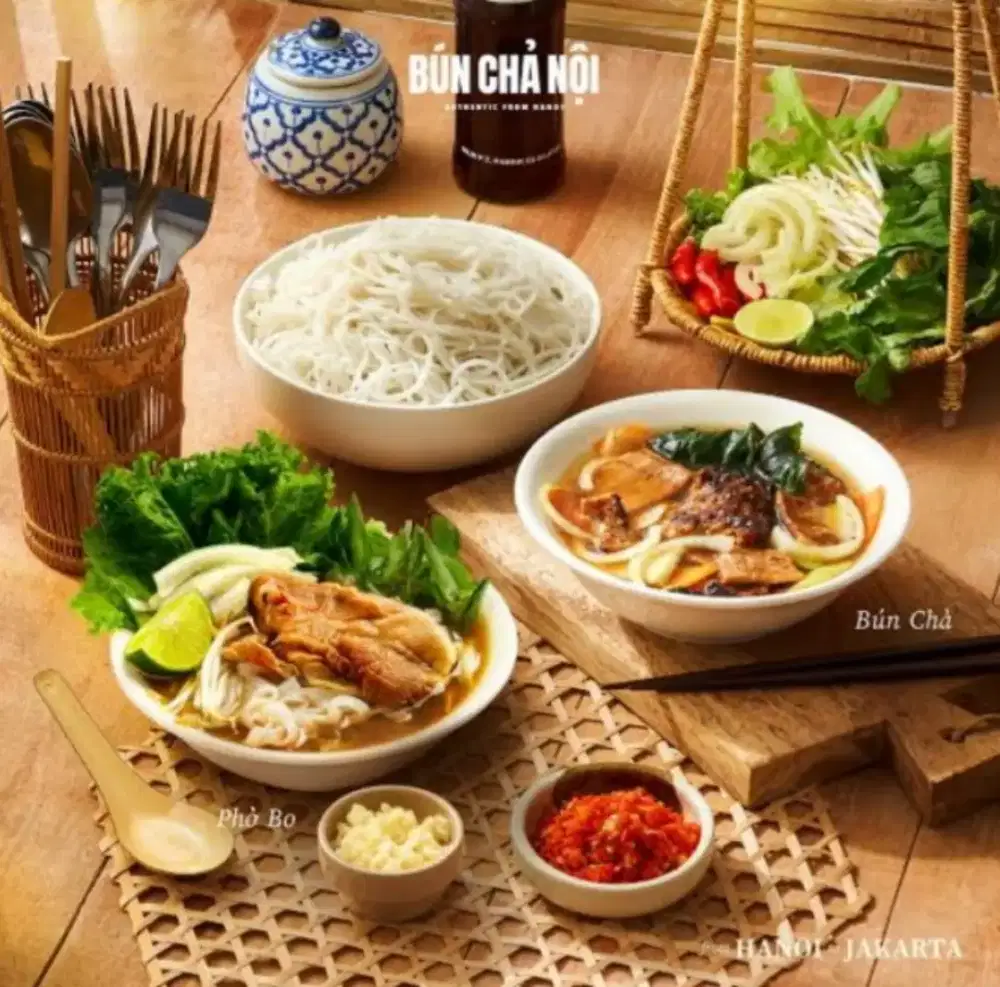 Staff Kitchen brand Cu Pat Tiam