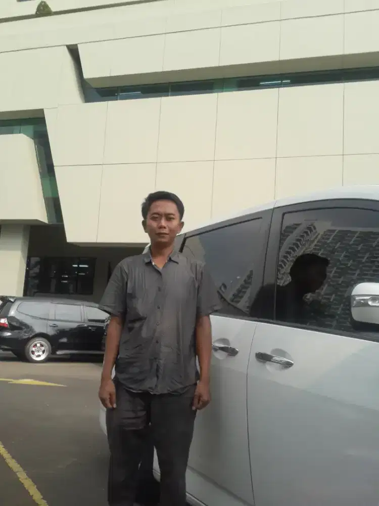 Nyari pekerjaan sebagai driver pribadi
