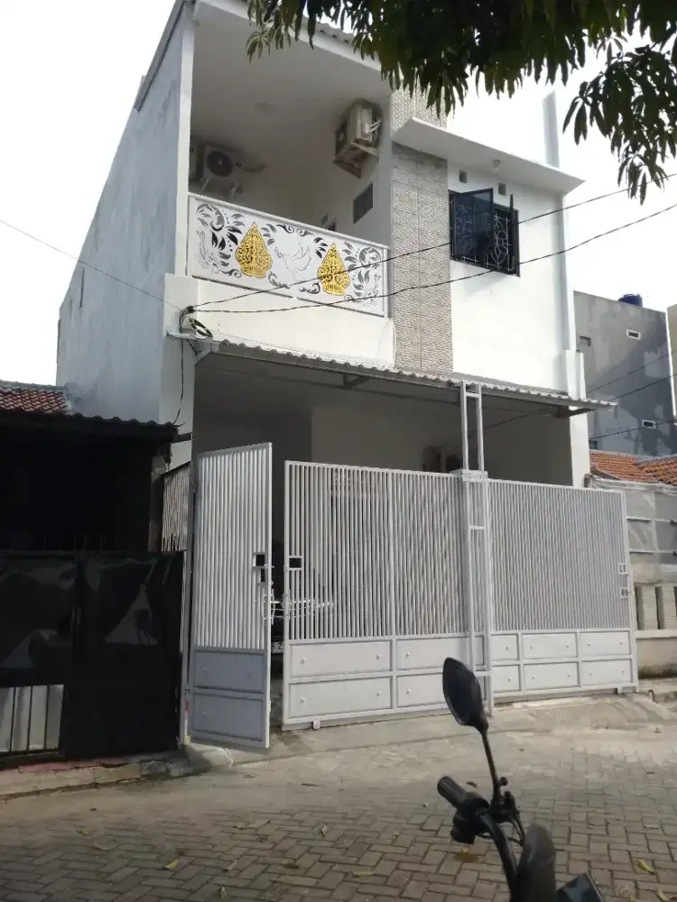 Tukang bangunan berpengalaman dan profesional