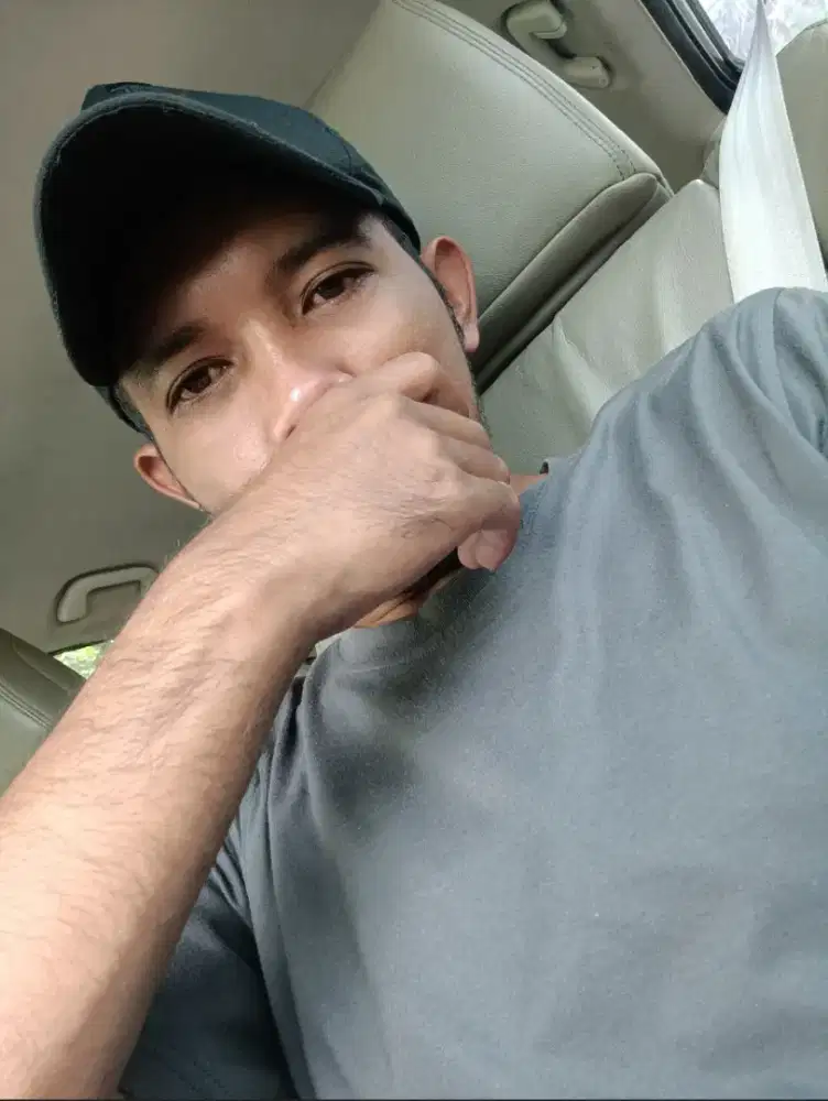 Cari kerjaan...barang kali ada yg membutuhkan.