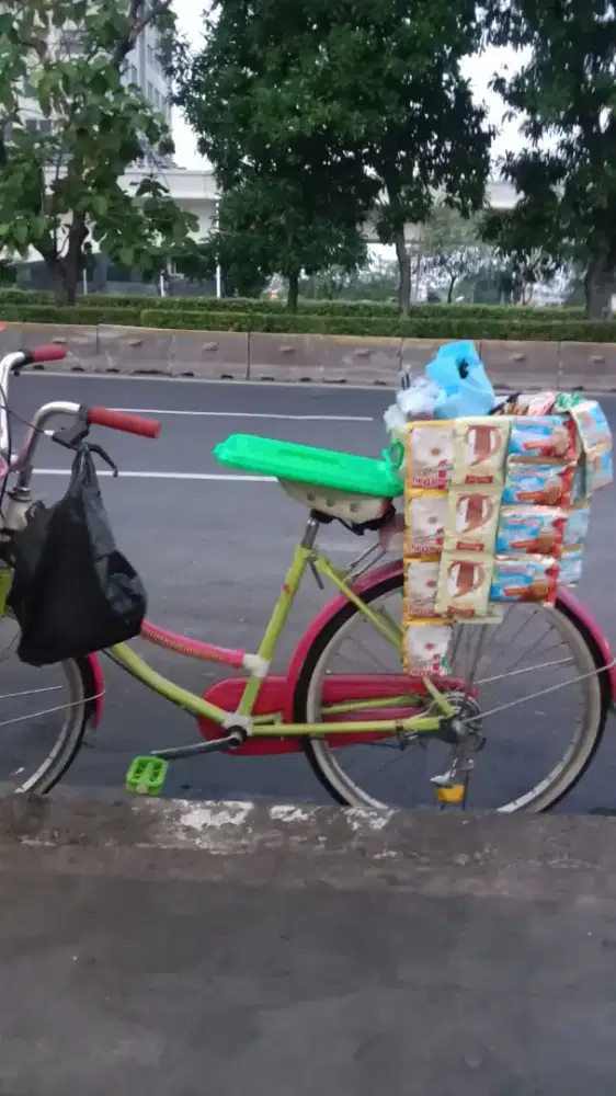 Dibutuhkan orang untuk dagang starling
