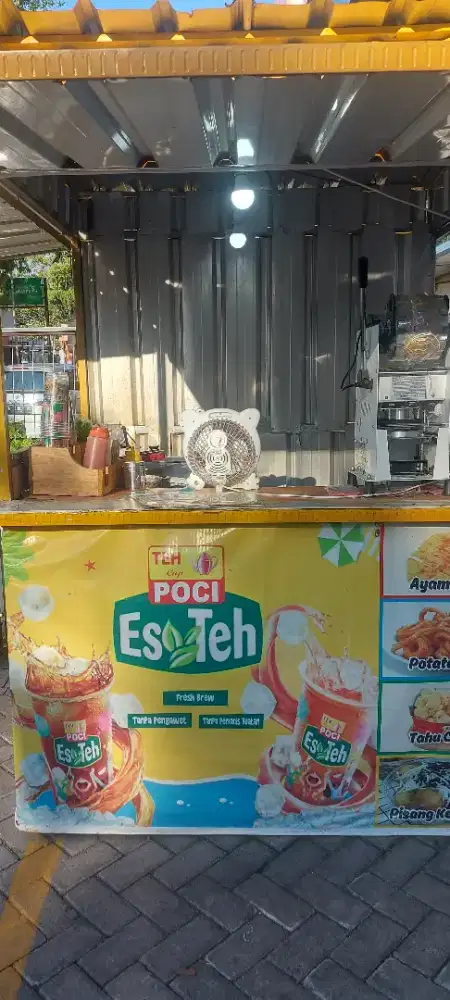 Dibutuhkan wanita secepatnya utk jaga booth es teh poci dan snack