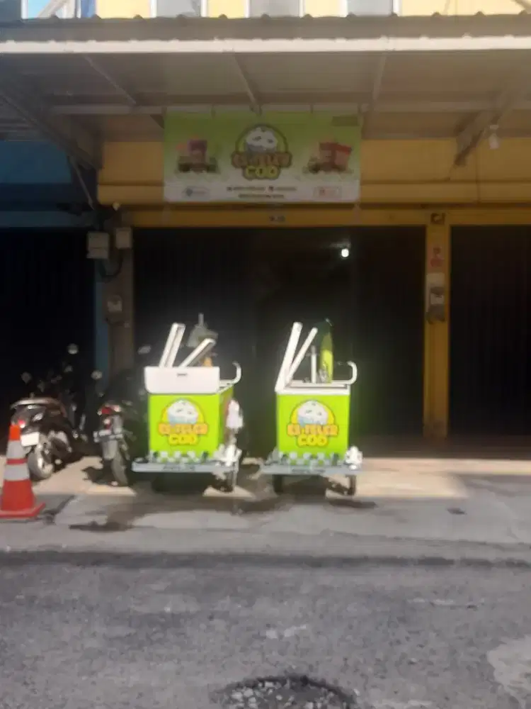 Penjual minuman keliling