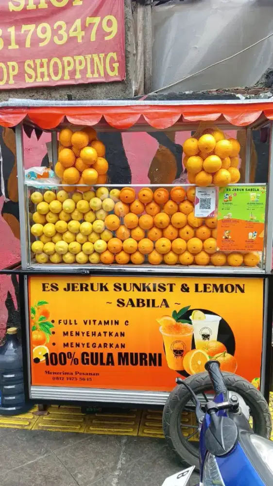 DICARI KARYAWAN UNTUK ES JERUK PERAS