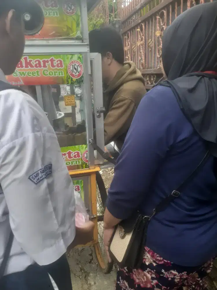 Jualan jasuke keliling