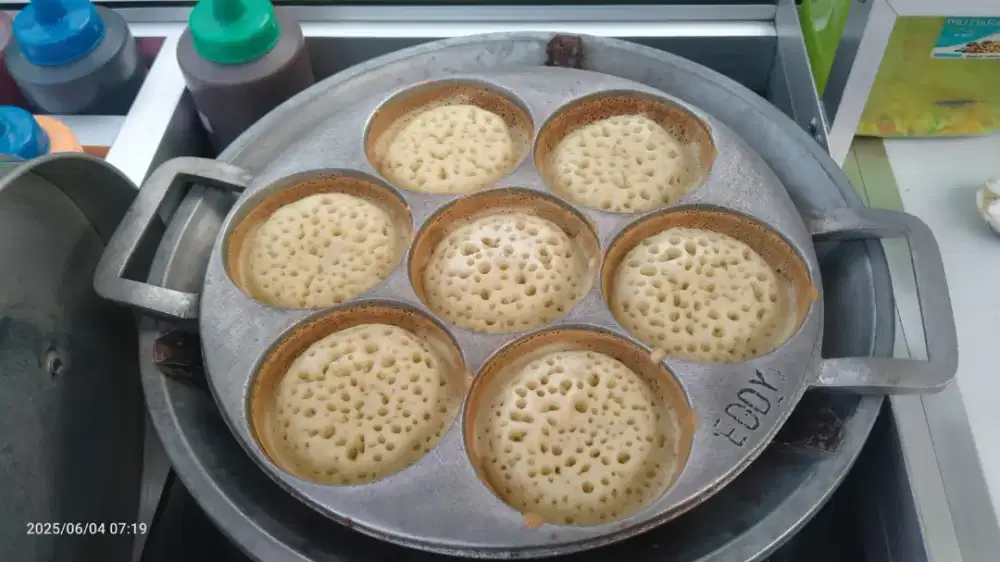 Jualan martabak manis mini