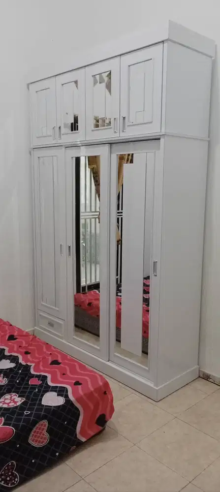 Menerima jasa interior