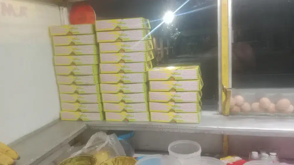 Di cari 2 orang yg bisa kanan kiri
