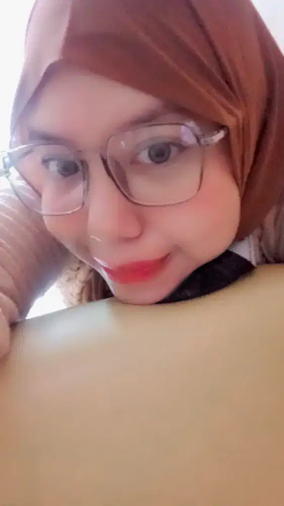Mencari Lowongan kerja sebagai baby siter part time atau full time