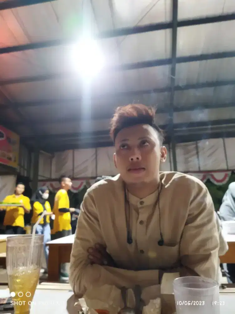 Mencari pekerjaan