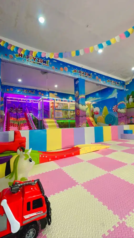 LOKER PLAYGROUND
